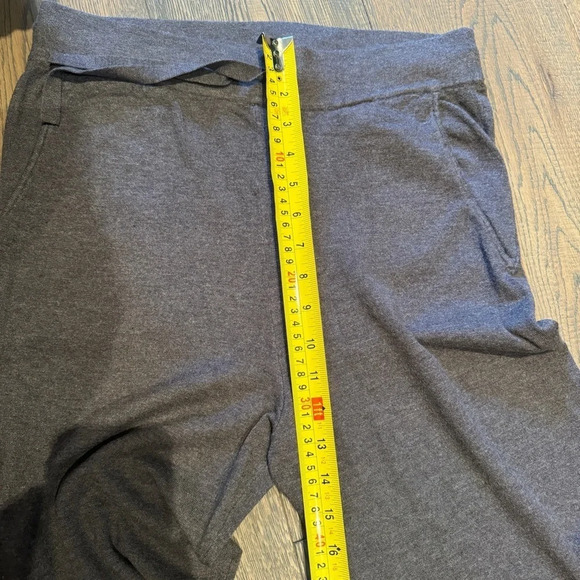 H&M Basics Grey  Purple Split Hem Lounge Pants Soft Comfortable Loungewear EUC - Picture 5 of 14